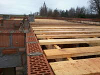 Szalunki pod wylanie stropu.