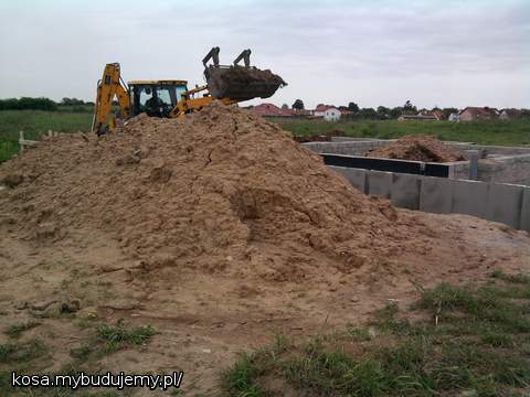 wsypywanie do srodka ziemi