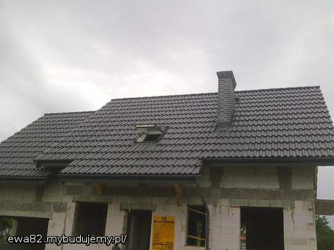 A tu już dach w całej okazałości.