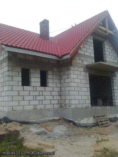 dom juz z dachem