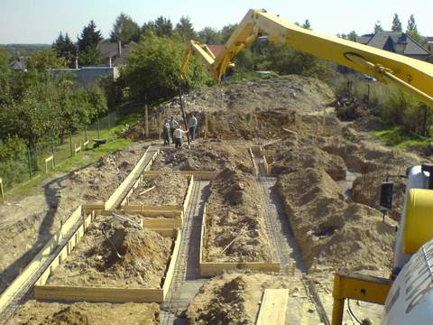 Wylewanie fundamentów Kiekrz