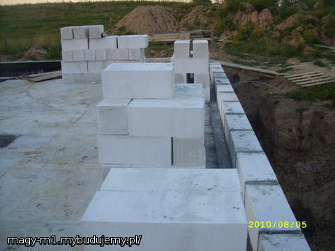 POWOLI SIE PNIE DO GÓRY:)