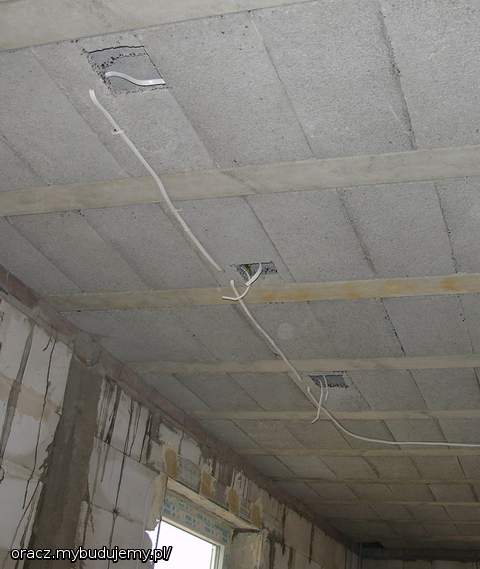 sierpień 2010: ciągle czekamy na prąd