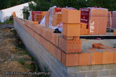 ruszyło powoli z mozołem...