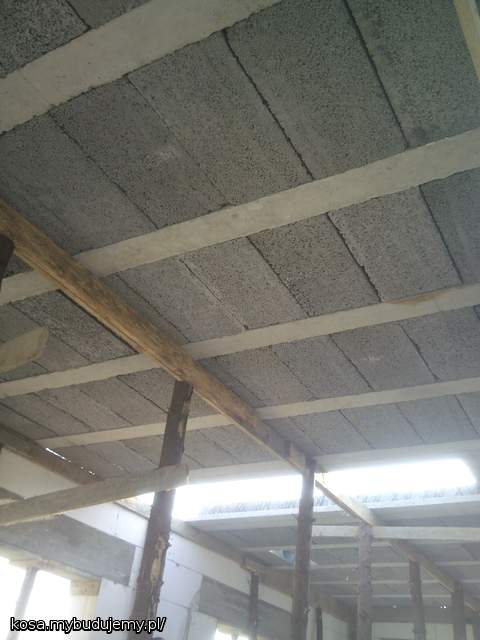 strop nad kuchnia