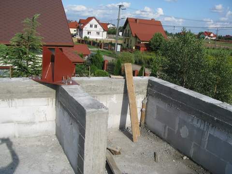 Nasza pralnia - po zdjęciu desek lepiej się wszystko prezentuje