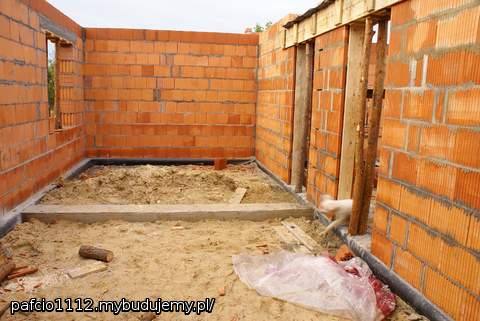 fundamencik pod ścianę