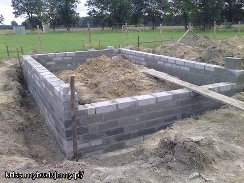 No i mamy ściany pod garaż.