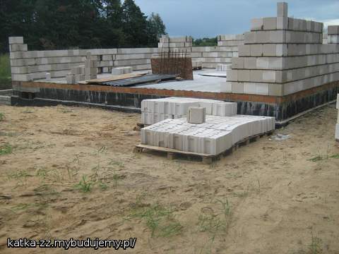 I-wszy dzień murowania ścian