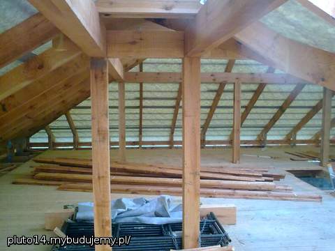 Strych - konstrukcja pokryta membramą