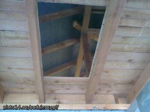 Wejście na strych - z garażu