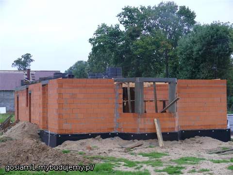 Tak domek wygląda od południa - 14-09-2010