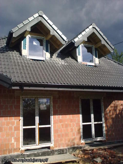 trochę się zachmurzyło, ale okna już są :)