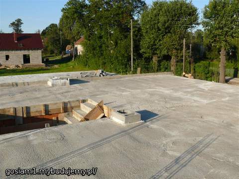 Strop wylany - 22-09-2010