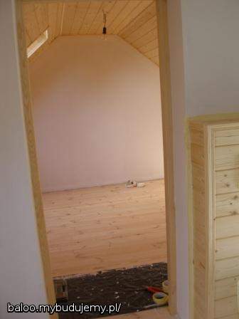 W związku z pytaniem o pomieszczenie nad (garazem) - wrzucam zdjęcie pomieszczenia, ktore moze przeznacze na 