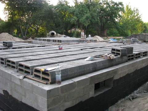 Strop gotowy do zalania betonem