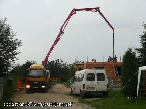 Zalewanie stropu - sierpień 2010