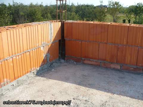 Początki poddasza - sierpień 2010