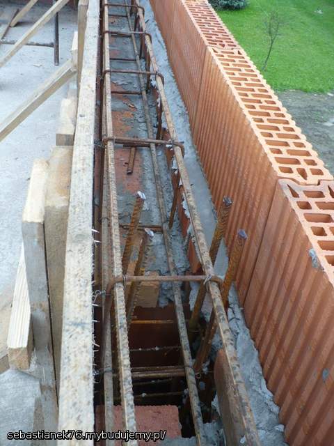 Zbrojenie pod krokwie - sierpień 2010