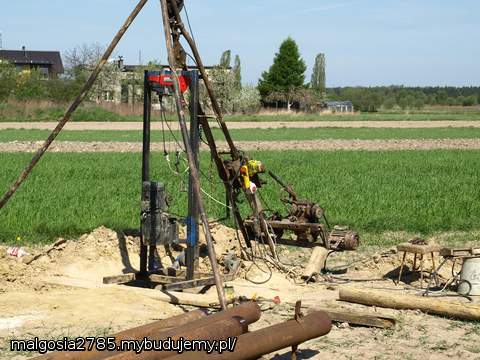 wiercenie studni - kwiecień 2010