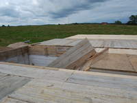 PRZEZ ZALANIEM STROPU NAD PARTEREM