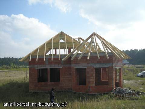 Więźba..
Nasza wieżyczka jest zaadoptowana :)