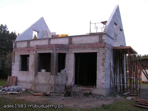 Wykusz i wyjście na taras z salonu