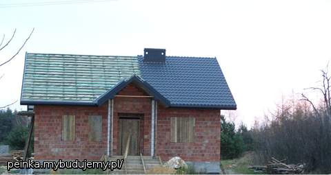 prace dekarskie w toku