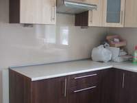 kuchnia, brak płyty, bo nie wiem ciągle czy gazowa czy indukcja i wolne miejsce po lewej stronie na lodówkę