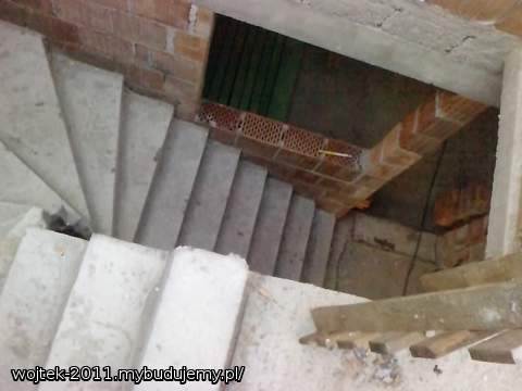 Schody wyglądają ciekawie.