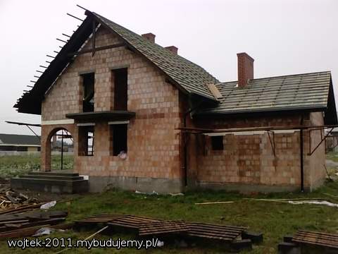 Od wschodniej strony też się ciekawie prezętuje.