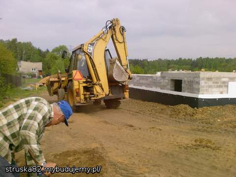 zasypywanie fundamentów