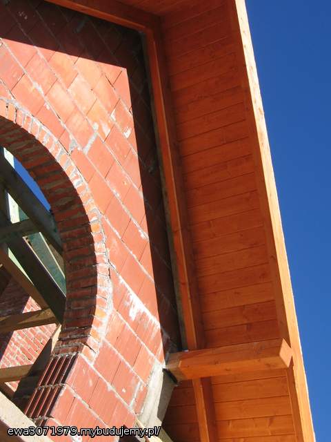 wrzesień 2010 wykonanie podbitek strzechowych
