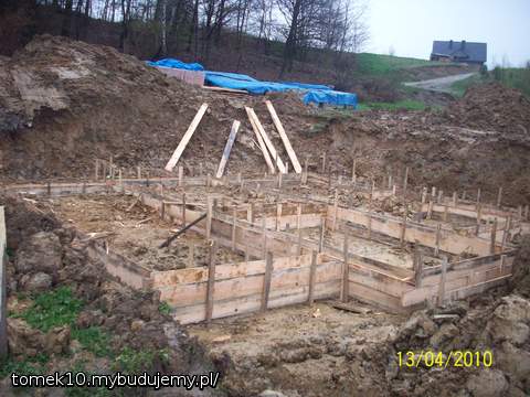 to była masakra błoto błoto i jeszcze raz błoto !!! Dobrze mnie tam nie było !!! hehe