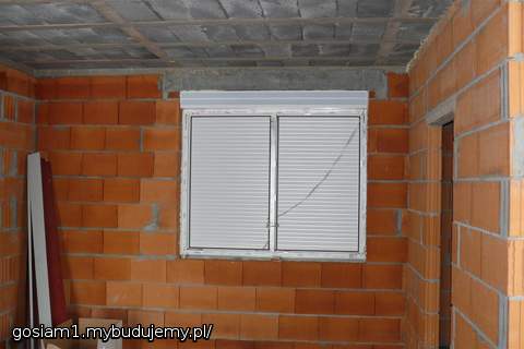 Rama okienna w kuchni - 04-02-2011