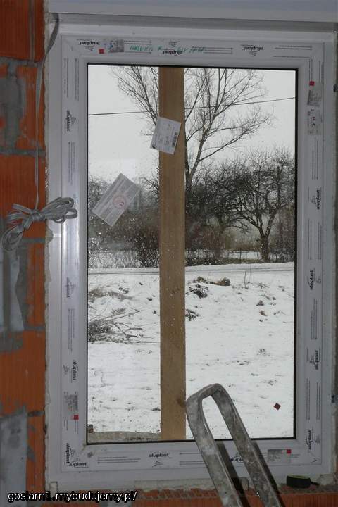 Okno boczne (nieotwieralne) w wykuszu - 04-02-2011