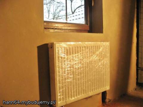 Grzejnik w garderobie