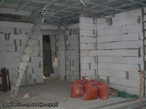 zamiast schodów drabina - 