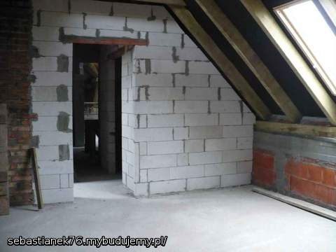 Pomieszczenie nad garażem