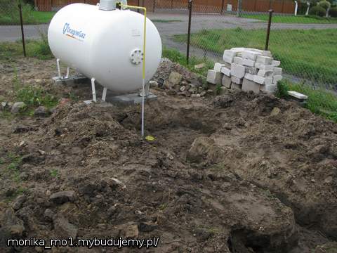 Jest i butla, kiedyś w przyszłości będzie ziemny - bo nie wierzę Gazowni, że wkrótce :(