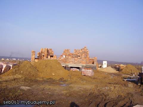 19,03.2011 Początek,  Do końca długa droga, szczególnie zrobić porządek na działce.