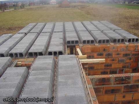 Pewnie byłoby więcej ale ekipa się trochę posypała, czasami są ważniejsze sprawy.