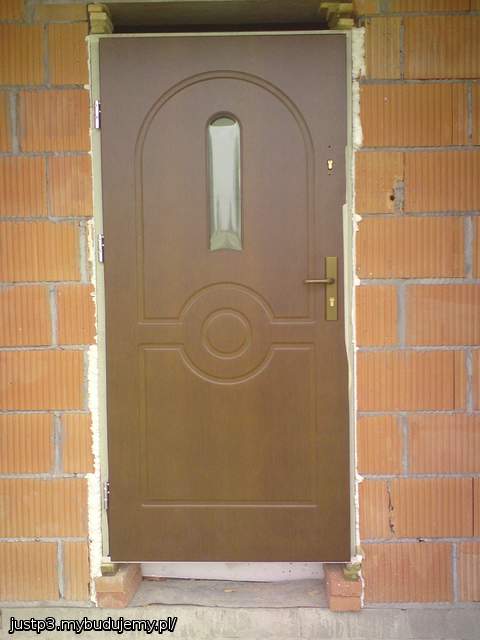 drzwi wejściowe