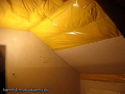 Pierwsza płyta - przykręcona, uff