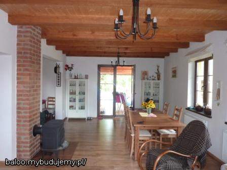 salon z widokiem na taras